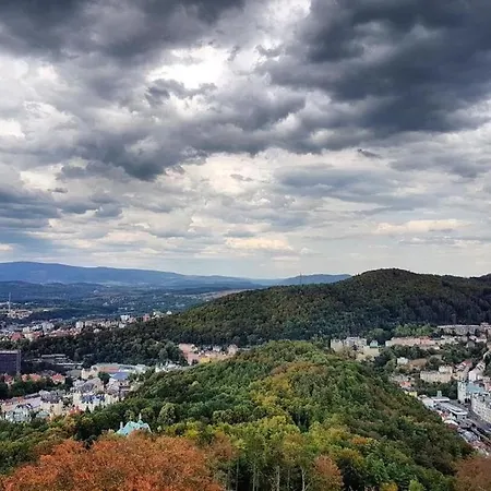 Slunecni Lazne 3* Karlovy Vary