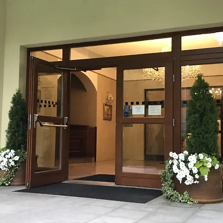 Slunecni Lazne Hotel apartamentowy
