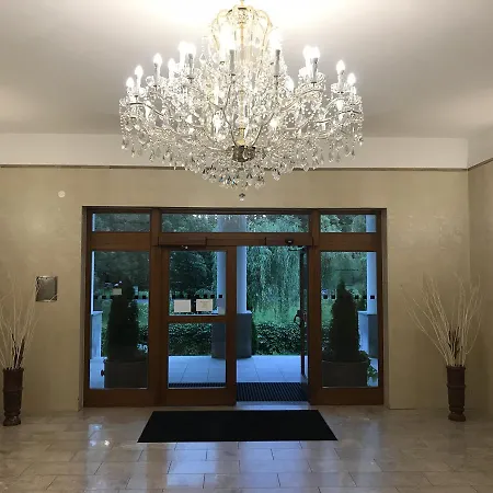 Slunecni Lazne Hotel apartamentowy Karlowe Wary